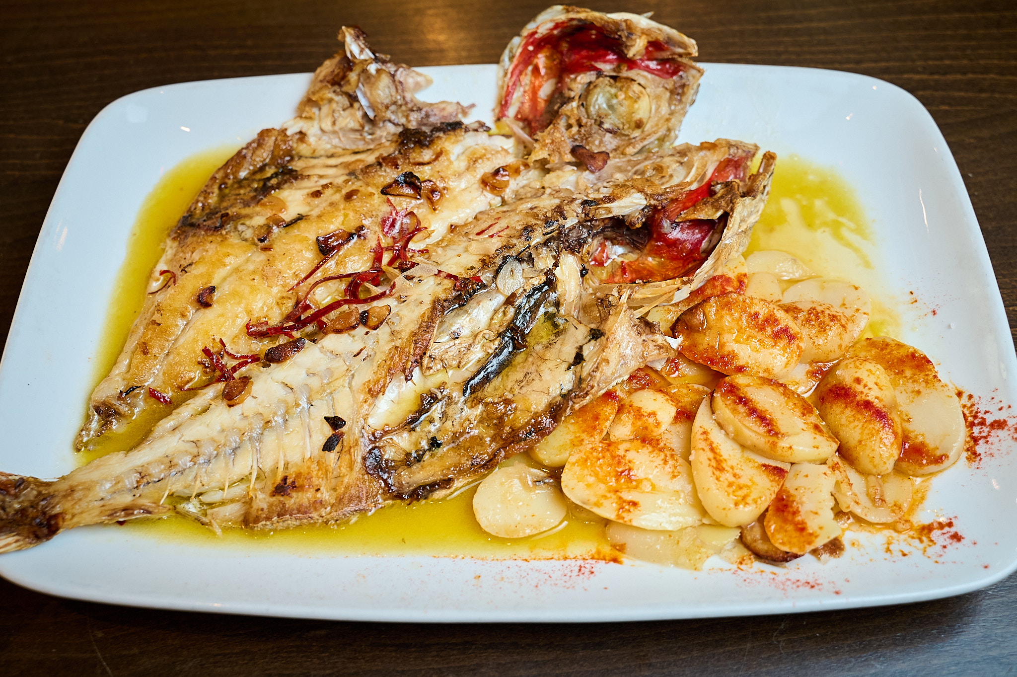 Restaurante con producto de temporada en La Arena, Zierbena 6
